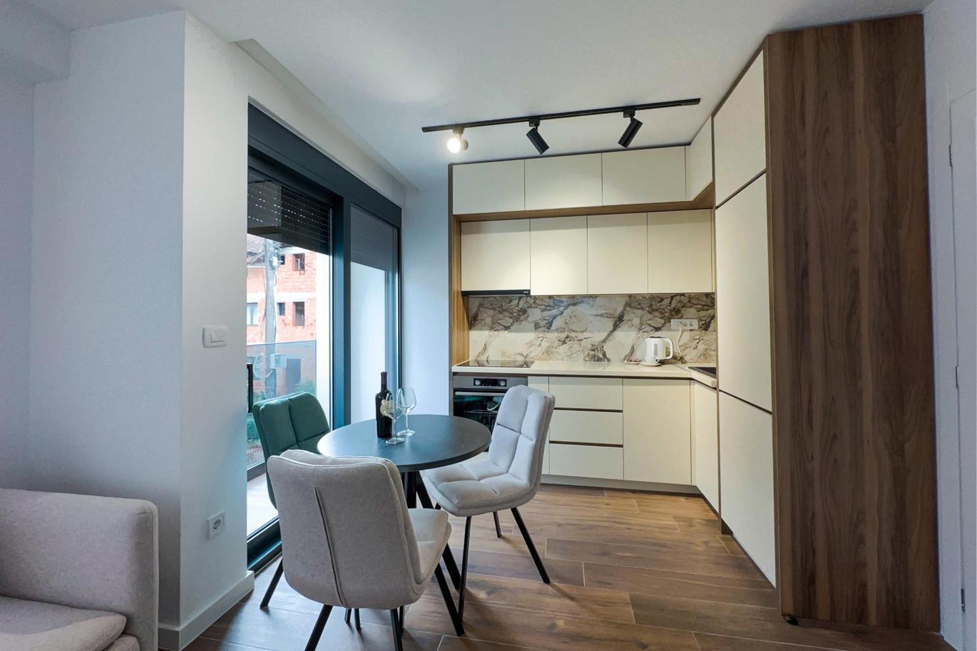 North Apartments Бело Поле Екстериор снимка