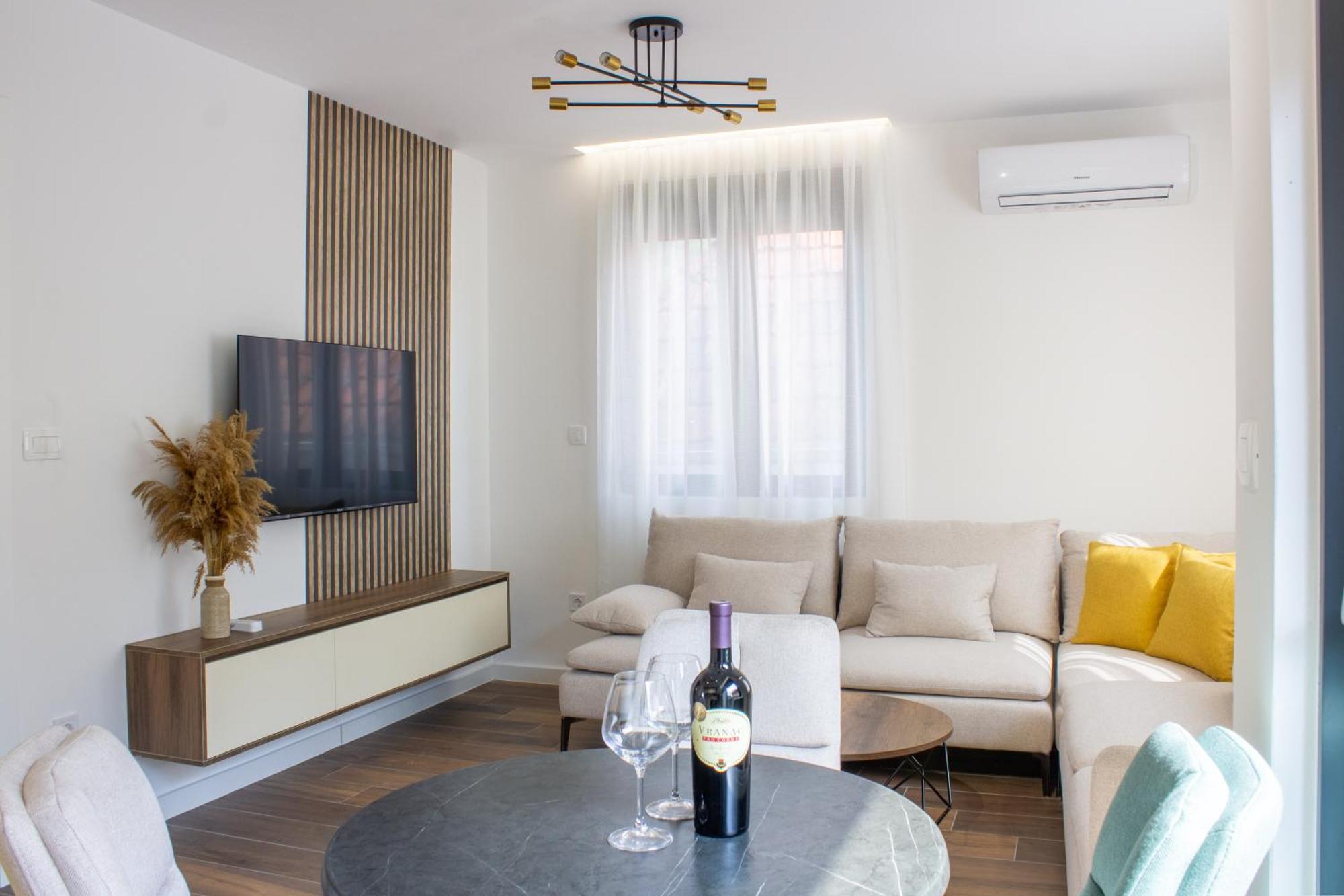 North Apartments Бело Поле Екстериор снимка